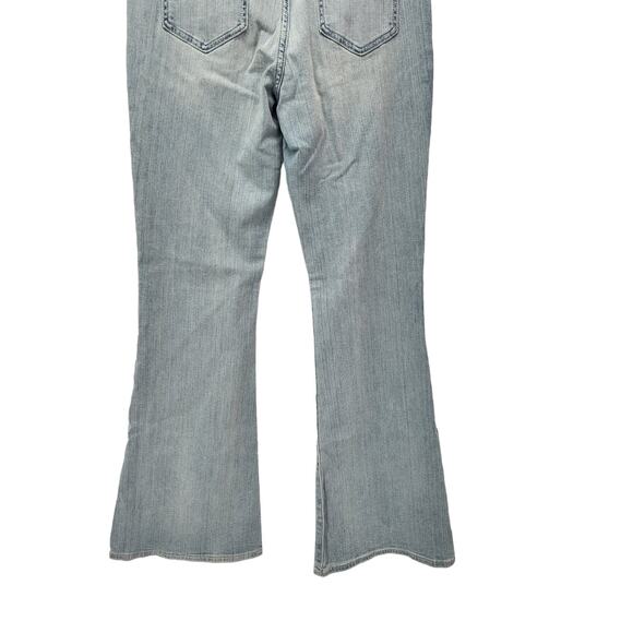 NWT Elizabeth and James Light-washed Denim High rise Flared Jeans Women's 4 - Picture 9 of 10